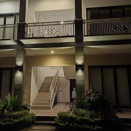Limun Guesthouse Amlapura Exterior foto